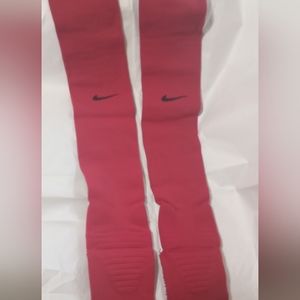 Nike Elite Socks & Wristband Bundle